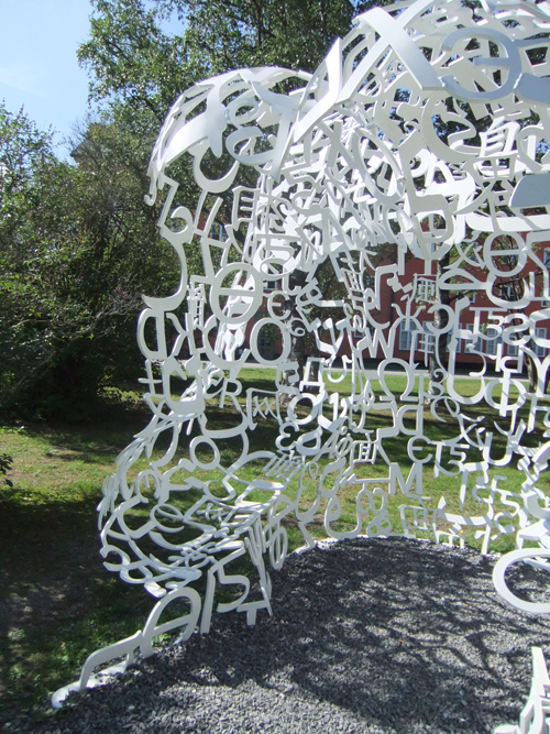 Detalj av Nosotros av Jaume Plensa